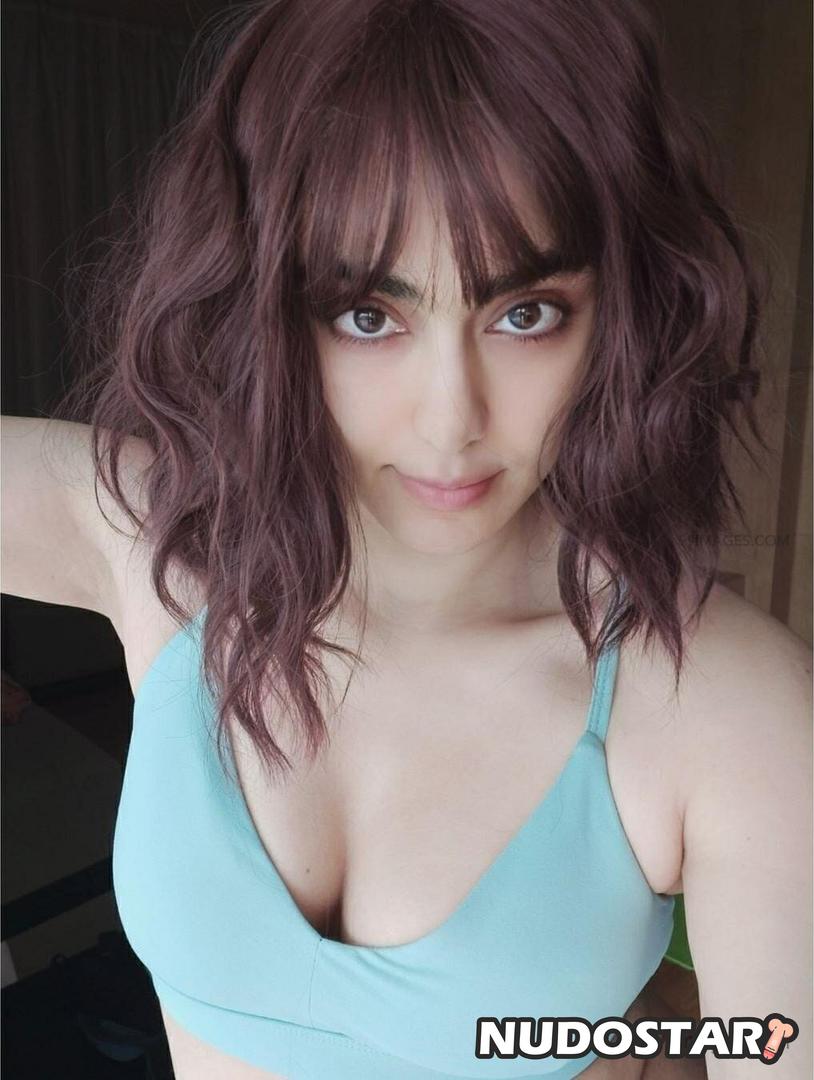 Adah Sharma Leaked Photo 45