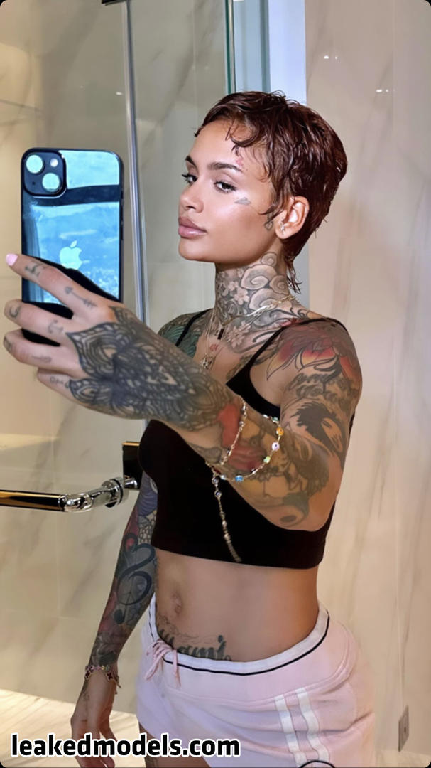 Kehlani Naked 7