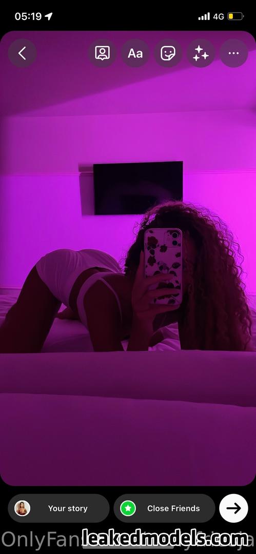 Curlyfriesjazzz Nude 13