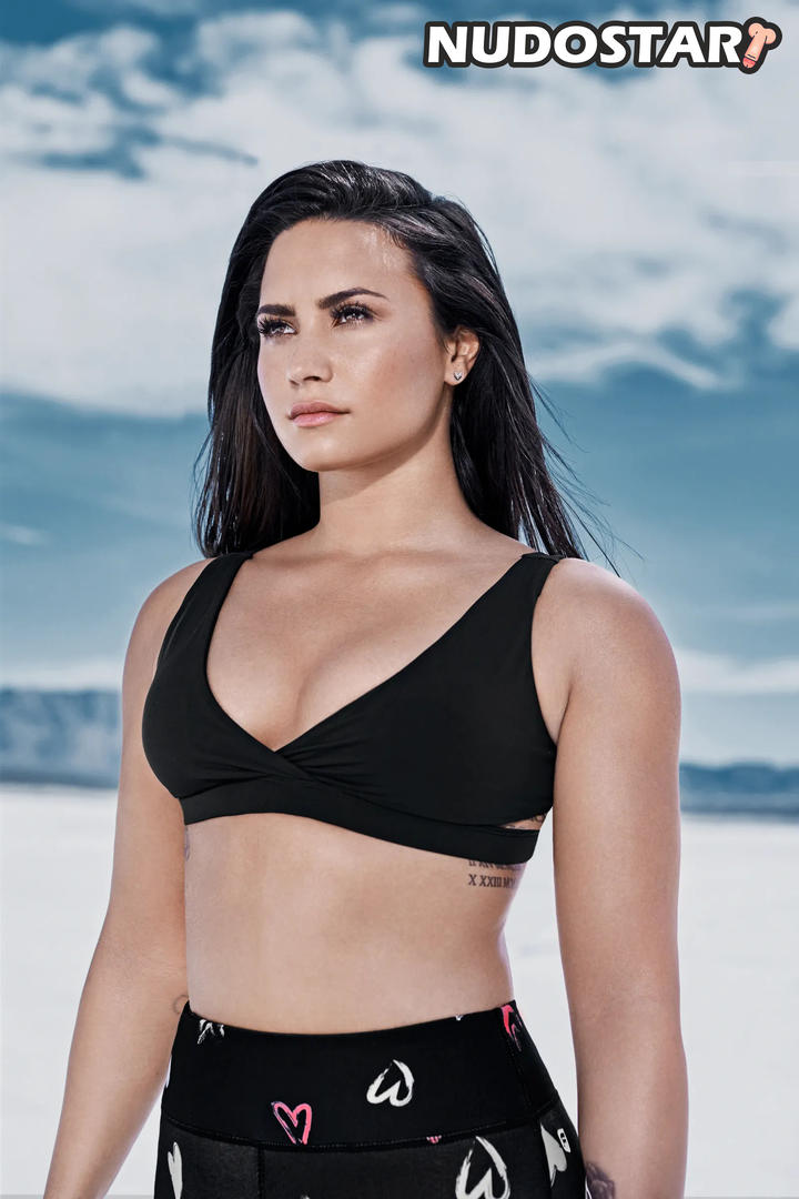 Demi Lovato Leaked Photo 43