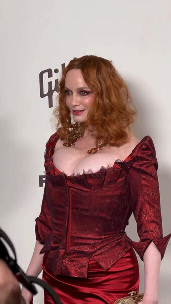 Christina-hendricks Nude Leaks OnlyFans Photo 90