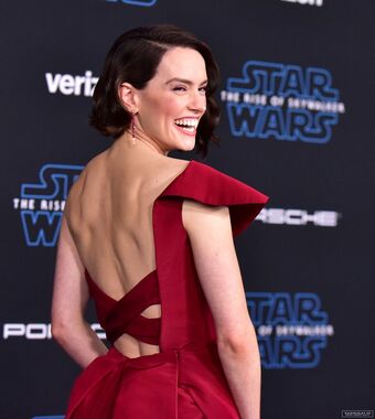 Daisy Ridley Nude Leaks OnlyFans Photo 22