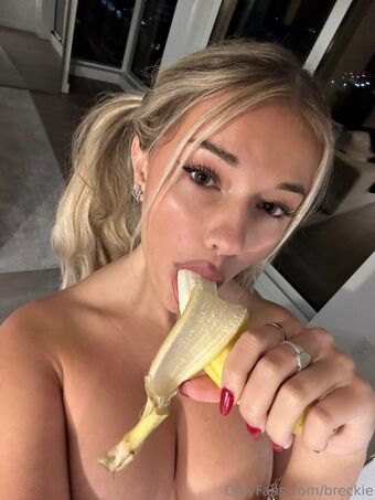 Breckiehill Nude Leaks OnlyFans Photo 101