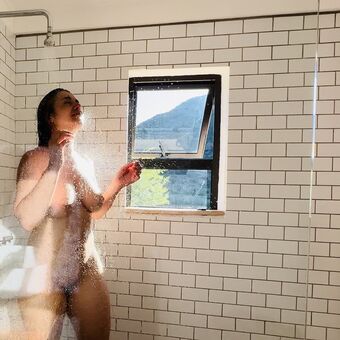 Lea An Bear Nude Leaks OnlyFans Photo 5