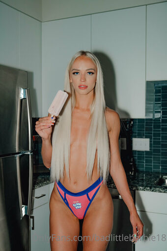 badlittlebarbie18 Nude Leaks OnlyFans Photo 34