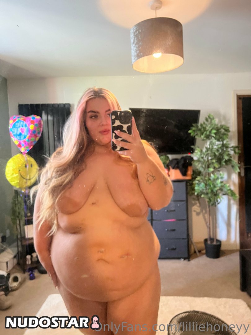 Lilliehoneyy Leaked Photo 80