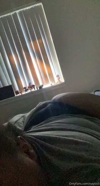 nayizx3 Nude Leaks OnlyFans Photo 9