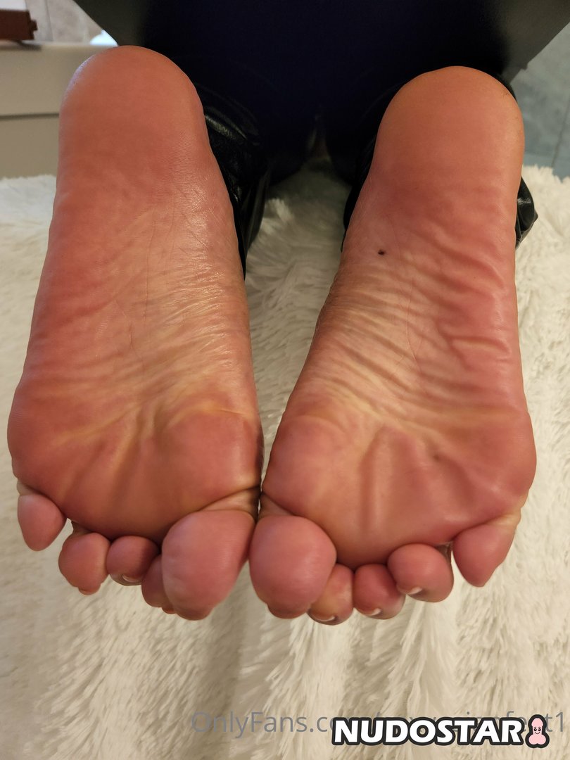 Sexyasianfeet1 Leaked Photo 39