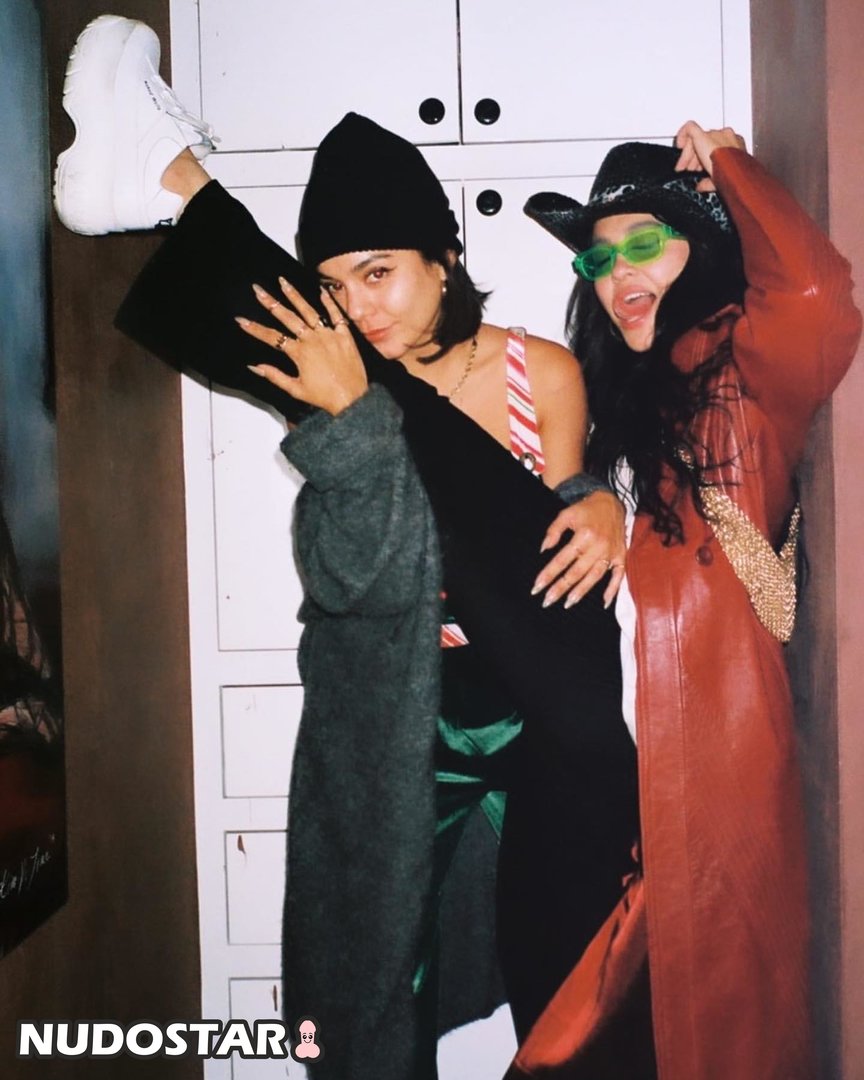 Stella Hudgens Leaked Photo 39