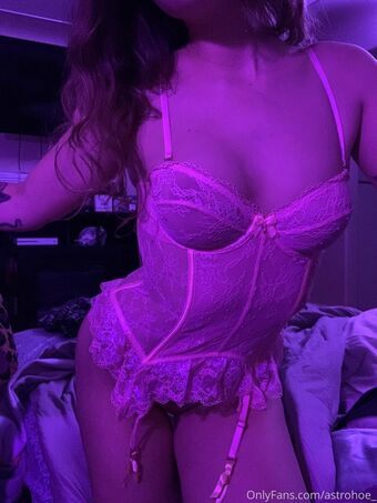 astrohoe_ Nude Leaks OnlyFans Photo 11