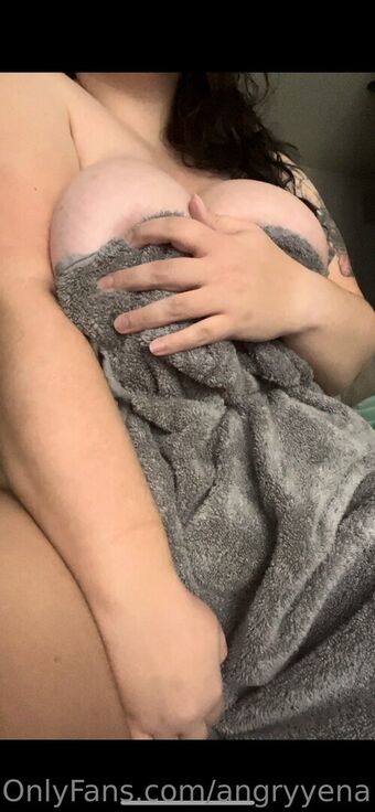 angryyena Nude Leaks OnlyFans Photo 11