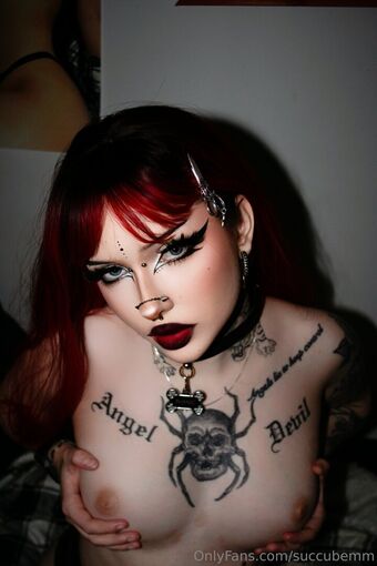 Emma Karlsen Nude Leaks OnlyFans Photo 17