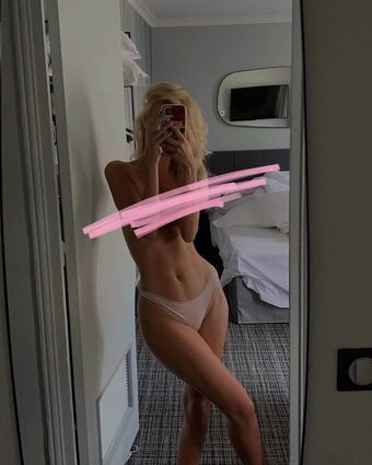 Mazarezz Nude Leaks OnlyFans Photo 3