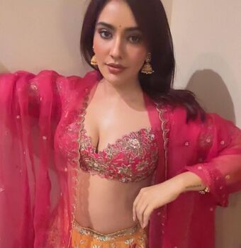 Neha Sharma Nude Leaks OnlyFans Photo 31