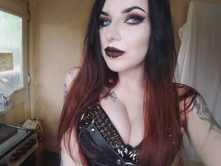 thrashmetaldoll Nude Leaks OnlyFans Photo 15