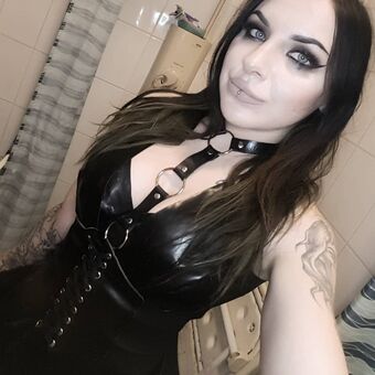 thrashmetaldoll Nude Leaks OnlyFans Photo 9