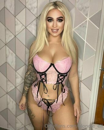 blondie_ell Nude Leaks OnlyFans Photo 15