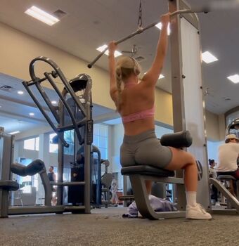 Caal.me.annaa Nude Leaks OnlyFans Photo 7