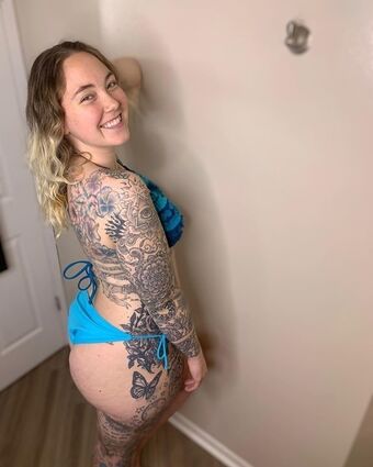 THICKERELLA1 Nude Leaks OnlyFans Photo 12