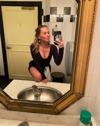 tropicalrosie Nude Leaks OnlyFans Photo 11