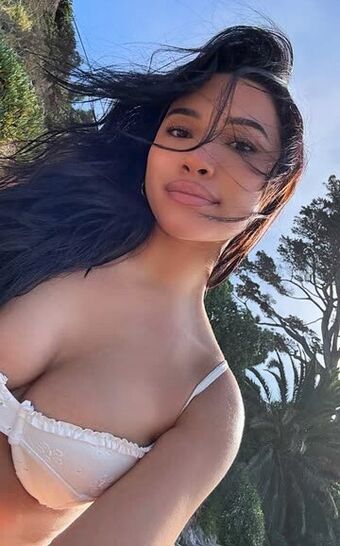 Julia Kelly Nude Leaks OnlyFans Photo 225