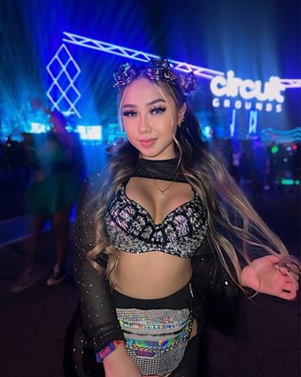 Lysa Joanna Chan Nude Leaks OnlyFans Photo 24