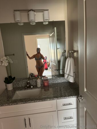 Southern31Charm Nude Leaks OnlyFans Photo 16