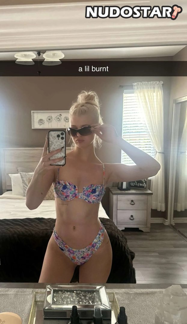 Loren-Gray Leaked Photo 6