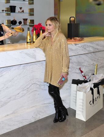 Sarah Michelle Gellar Nude Leaks OnlyFans Photo 162