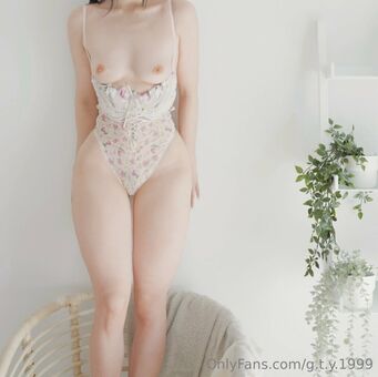 Pocket_doll_yisin Nude Leaks OnlyFans Photo 6