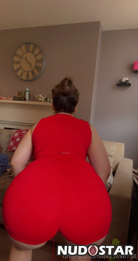 Thick Princess Leaked Photo 17