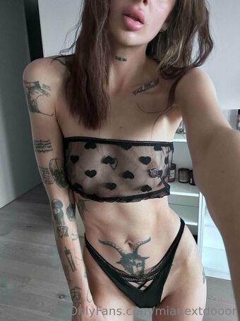 mianextdooor Nude Leaks OnlyFans Photo 57