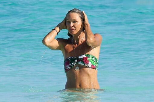 Elle Macpherson Nude Leaks OnlyFans Photo 44