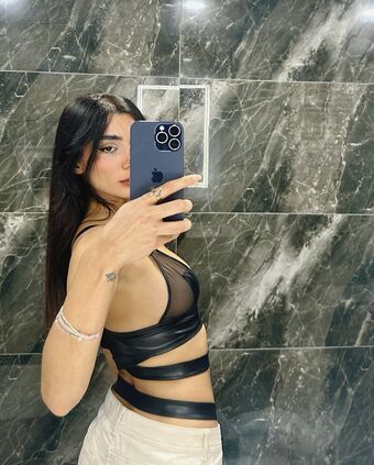 Kübra Miranda Çamlıbel Nude Leaks OnlyFans Photo 7