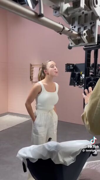 Sydney Sweeney Nude Leaks OnlyFans Photo 29