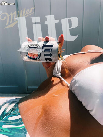 Annie Holesinger Nude Leaks OnlyFans Photo 12