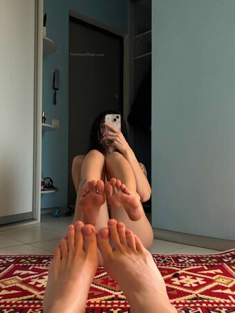 Loonassoftfeet Nude Leaks OnlyFans Photo 204