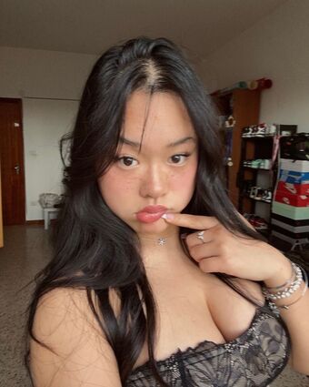 Michela Han Nude Leaks OnlyFans Photo 22