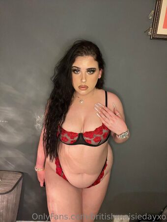 britishmaisiedayxo Nude Leaks OnlyFans Photo 5