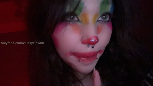 clussyclownn Nude Leaks OnlyFans Photo 8