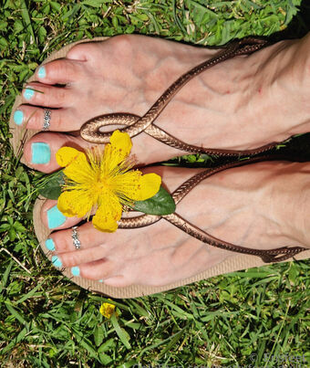 erisfeet_freemium Nude Leaks OnlyFans Photo 35