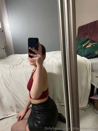 lottiebloomsvip Nude Leaks OnlyFans Photo 37