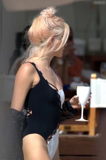 Pixie Lott Nude Leaks OnlyFans Photo 94