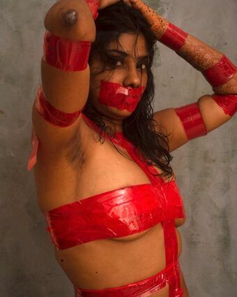 Aishwarya Vadivu Nude Leaks OnlyFans Photo 15