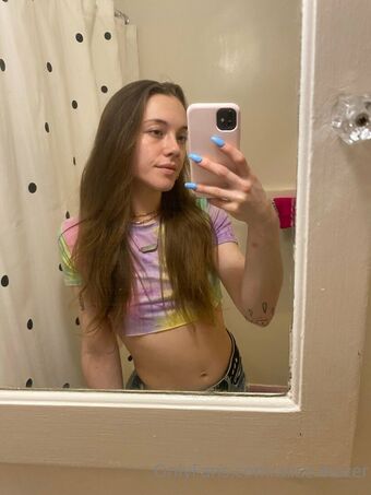 alice.blazer Nude Leaks OnlyFans Photo 19