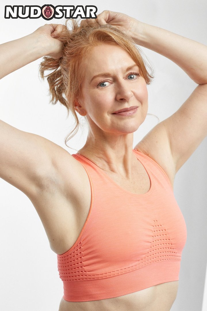 Amanda Barron Leaked Photo 9