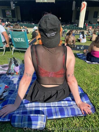 charirtyafterdark Nude Leaks OnlyFans Photo 7