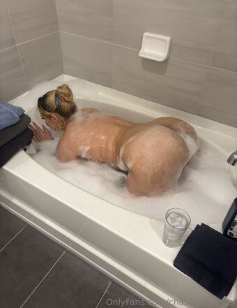 chasinggcrystal Nude Leaks OnlyFans Photo 17