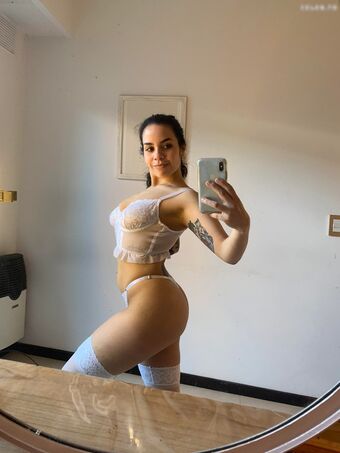 Chloe Clark Nude Leaks OnlyFans Photo 21