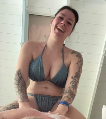 Die Meedtis Nude Leaks OnlyFans Photo 87